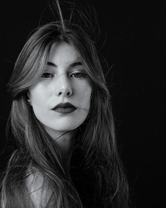 Our Time: Portraits by Hugo O'neill